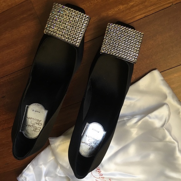 Roger Vivier - Trompette Kitten Heels (34.5 size) - Picture 3 of 8